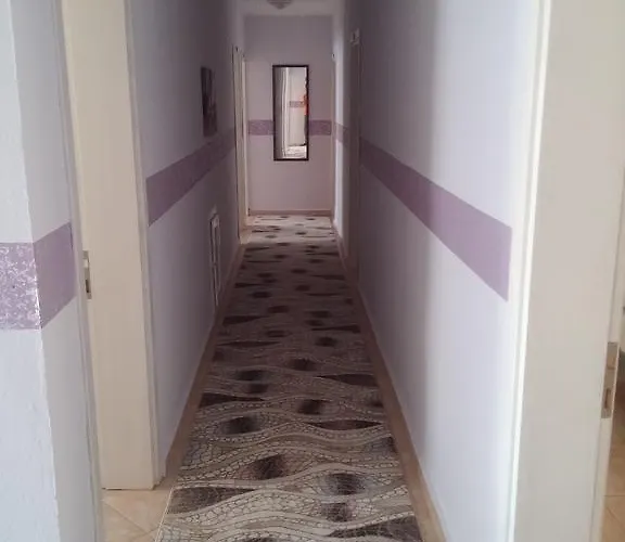 Uc Mevsim Hotel