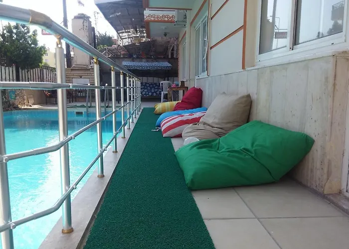 Uc Mevsim ホテル 3*