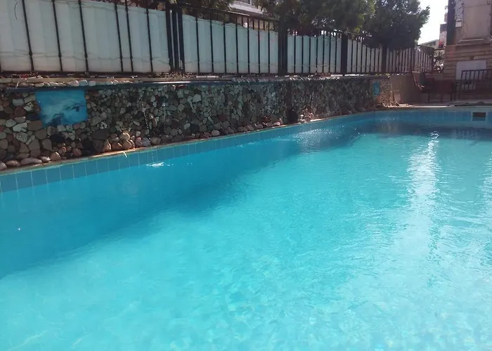 Hotel Uc Mevsim